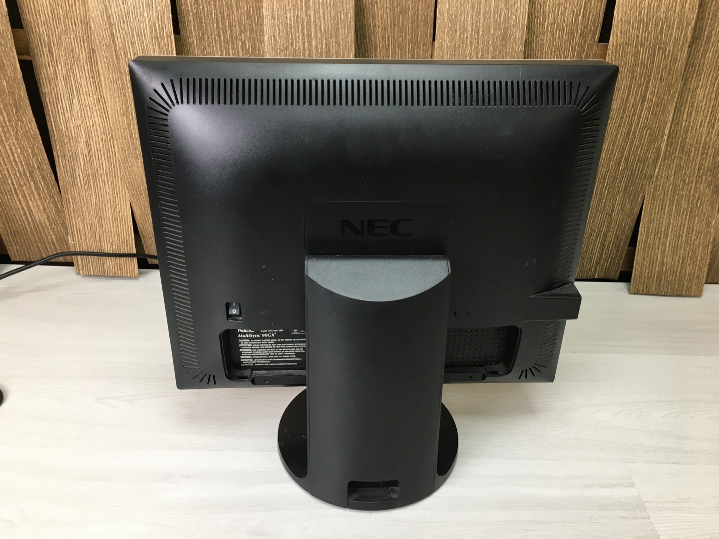 Монитор 19" NEC 90GX2 - BK VGA, DVI-D, 4xUSB "!"