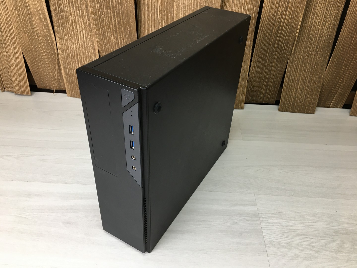 Корпус mATX черный 370х340х100мм под блок TFX "!"