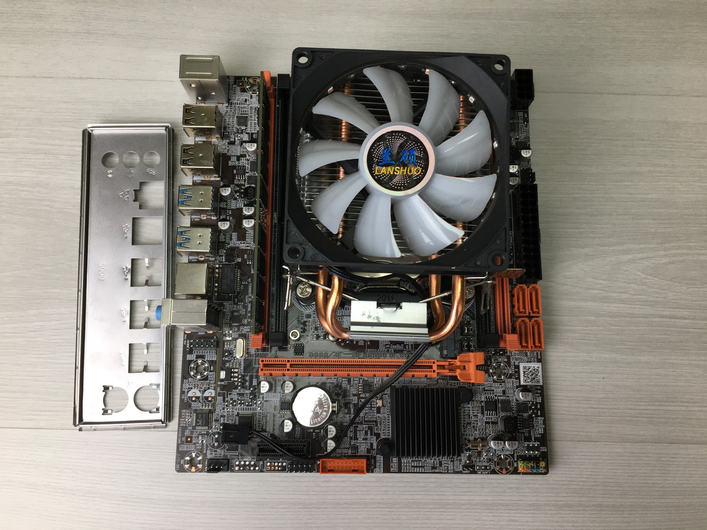 Мат. плата S-2011 QIYIDA X99 4xDDR4/PCI-E/Sb/mATX + Процессор Intel Xeon E5-2670v3, 16Гб ОЗУ DDR4 ECC "!"