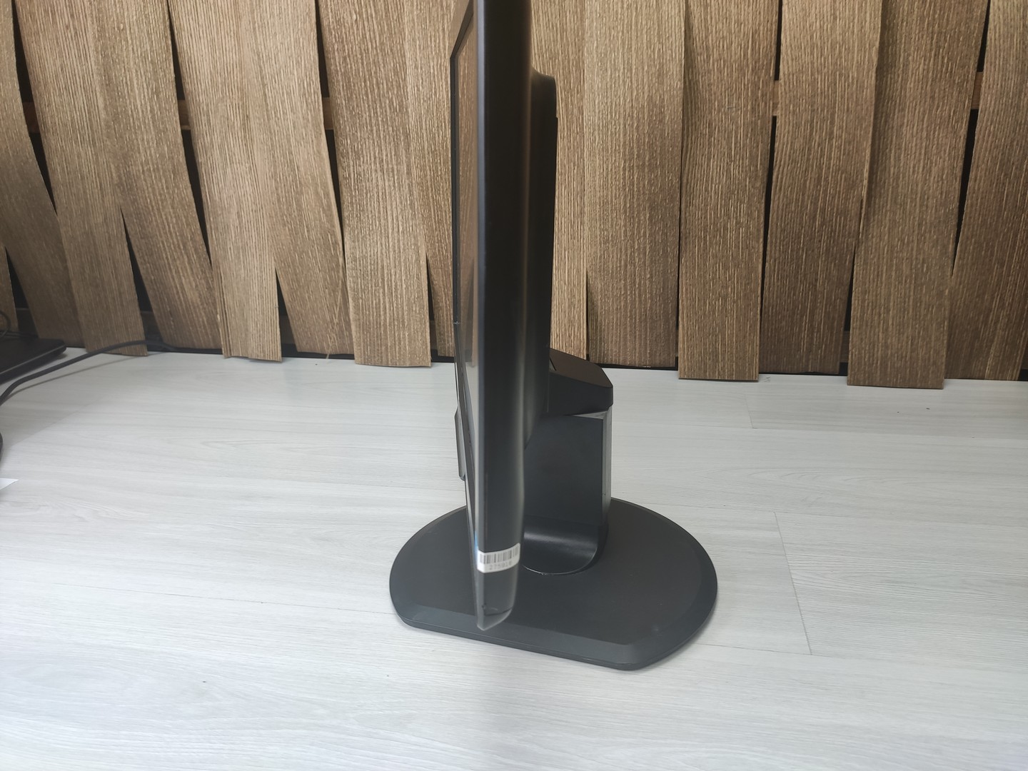 Монитор 20" Philips 201BL2, VGA, DVI, USB, звук "!"