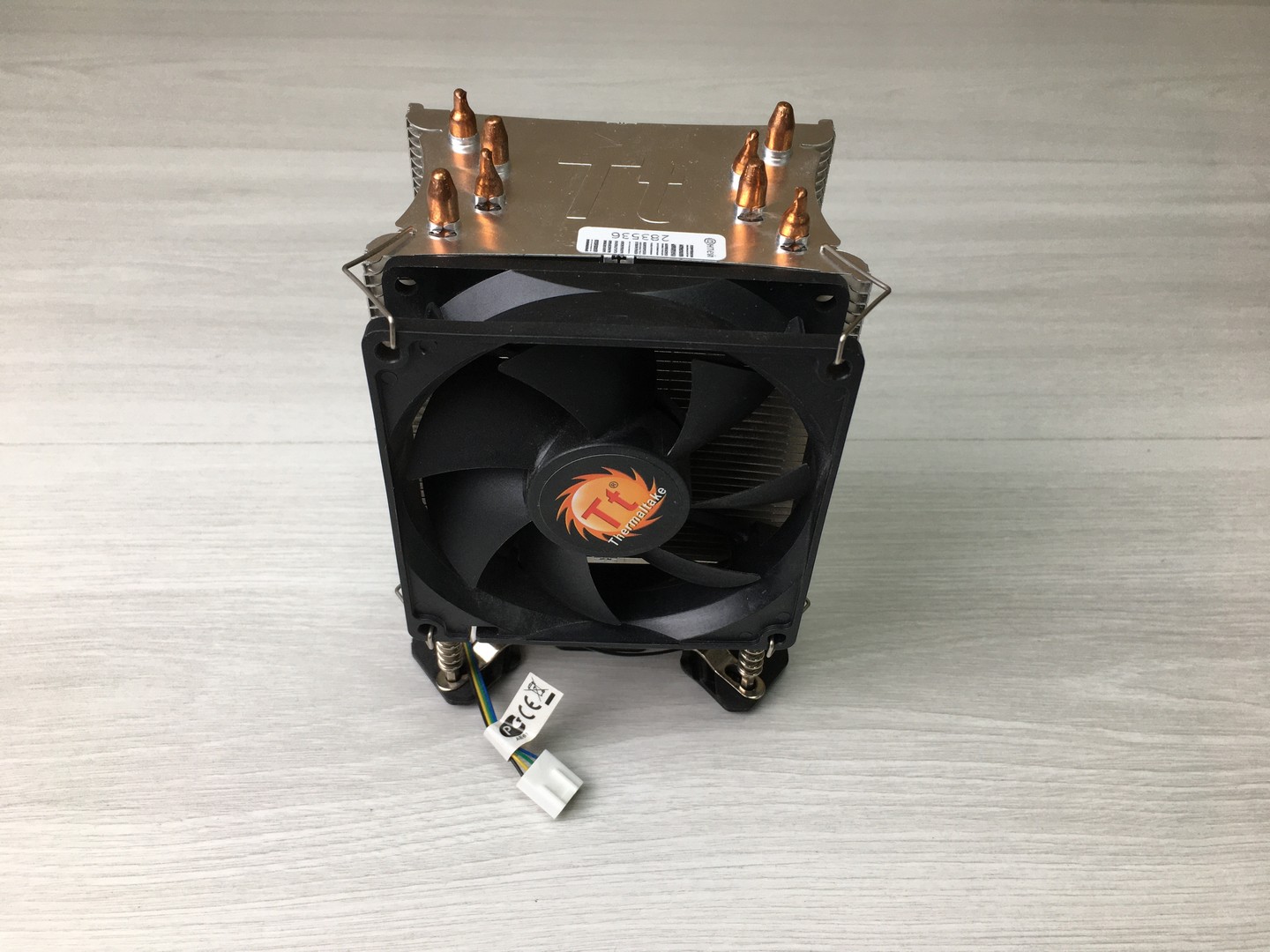 Кулер для процессора 115x, 4 тепловые трубки, 90 мм вентилятор Thermaltake 283536 "!"