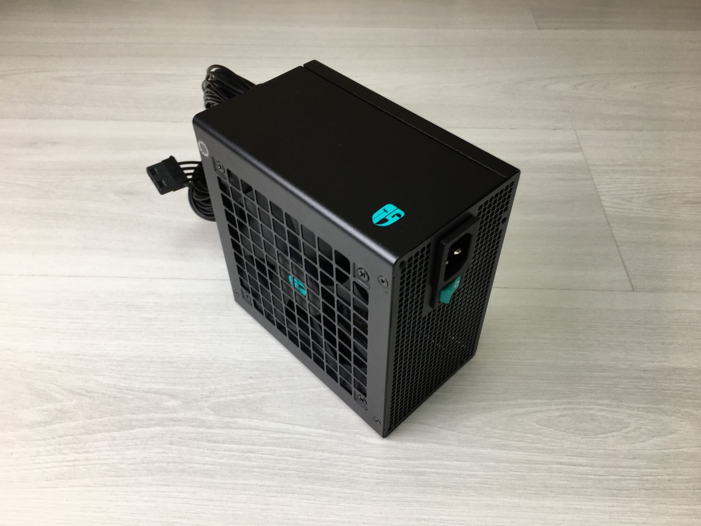 Блок питания Deepcool PF600X 80+ 600W 80+ ATX