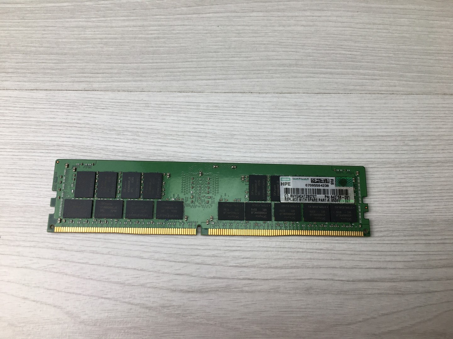 Оперативная память DIMM DDR4 32Gb 2666MHz Hynix HMA84GR7CJR4N-VK RDIMM ECC Reg PC4-25600 Серверная "!"