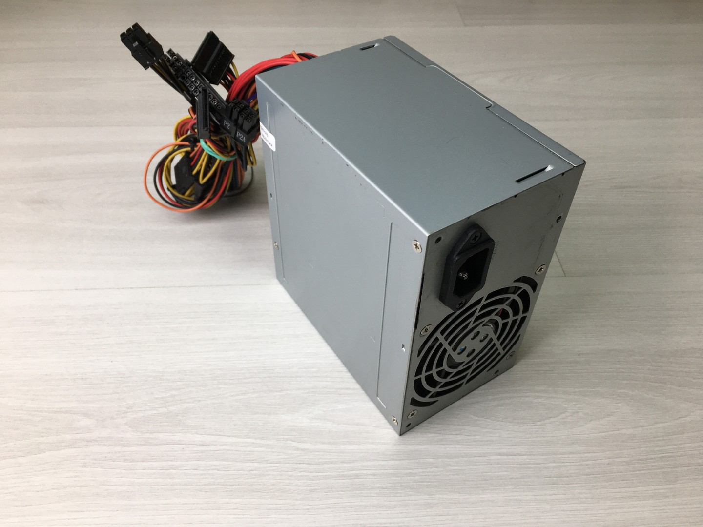Блок питания 450W POWER REBEL RB-S450T7-0 H 24+4+4/6PCI-E/4SATA/80fan ATX "!"