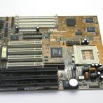 Материнская плата Socket-7 ASUS P/I-P55T2P4 i430HX 4SIMM-72 AT "!"