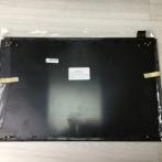 Крышка матрицы с дефектом Acer Aspire V3-572,V3-572G, V3-523, M5-551, E5-511, E5-511G, E5-571G, E5-521, E5-521G не хватает одного уха BP-A-0111